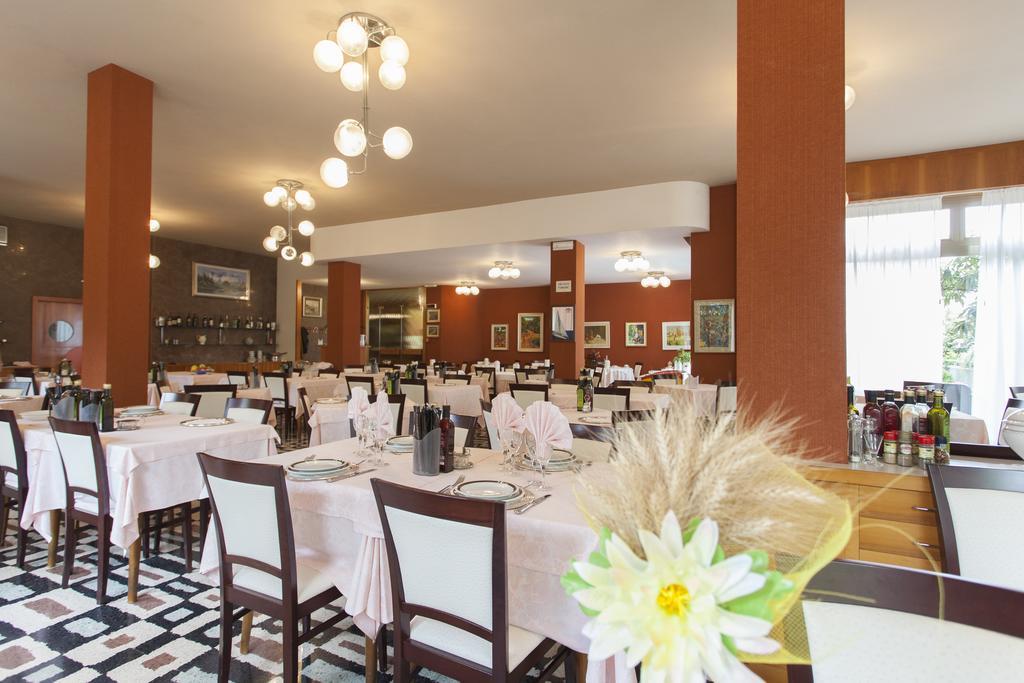 Hotel Rossini Tabiano Terme Ngoại thất bức ảnh