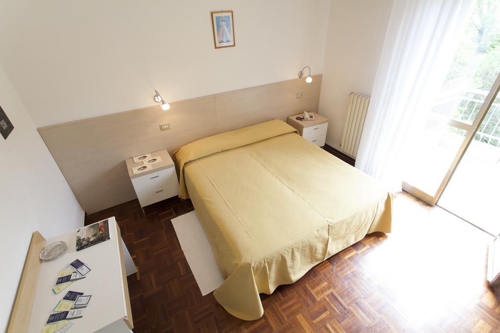 Hotel Rossini Tabiano Terme Ngoại thất bức ảnh