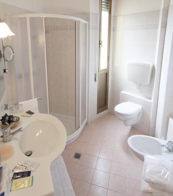 Hotel Rossini Tabiano Terme Ngoại thất bức ảnh