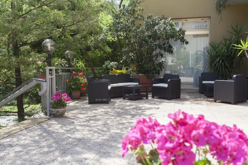 Hotel Rossini Tabiano Terme Ngoại thất bức ảnh