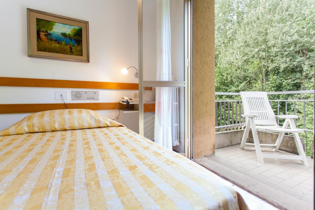 Hotel Rossini Tabiano Terme Ngoại thất bức ảnh
