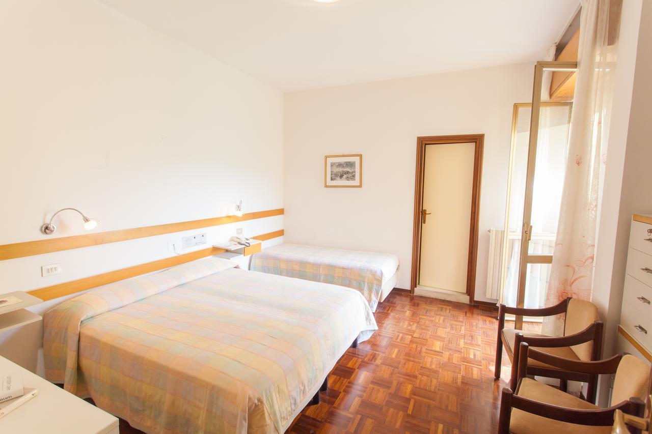 Hotel Rossini Tabiano Terme Ngoại thất bức ảnh